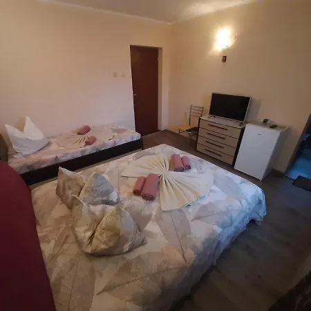 Проживание в семье Casaadriana *